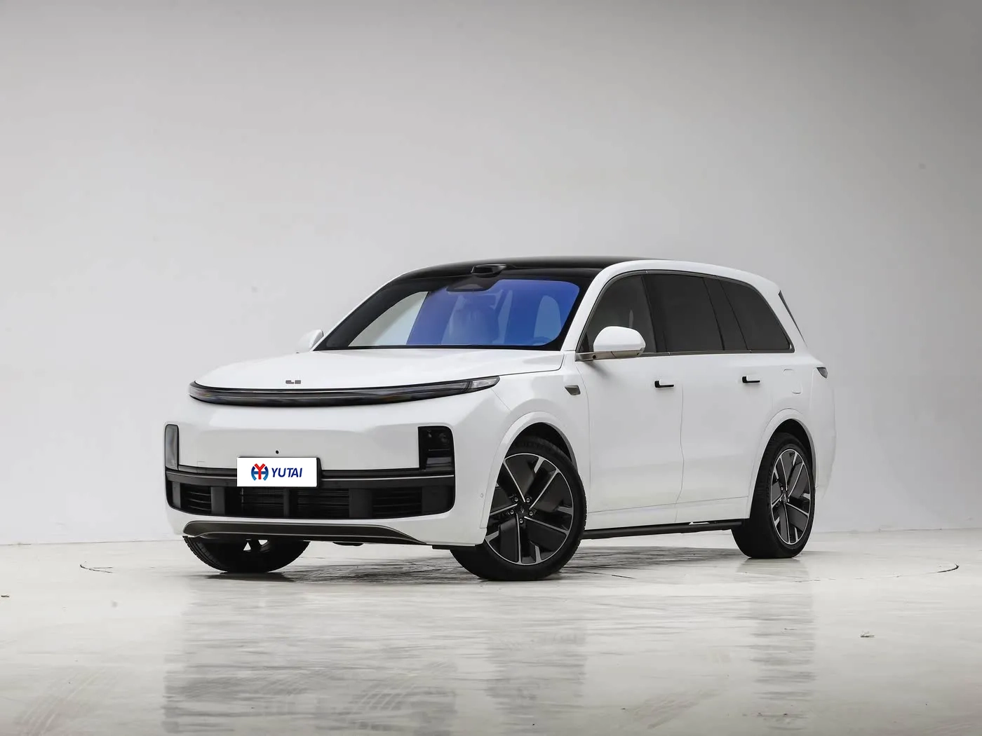 2025 Li AUTO L9 exterior