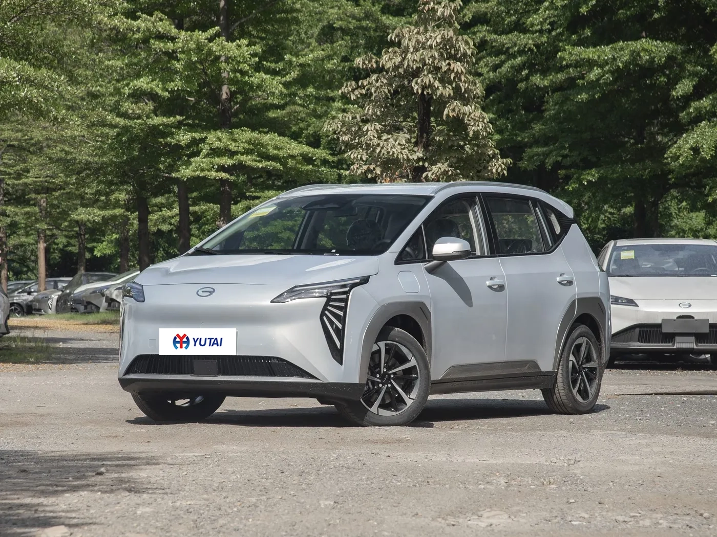 2025 AION Y exterior